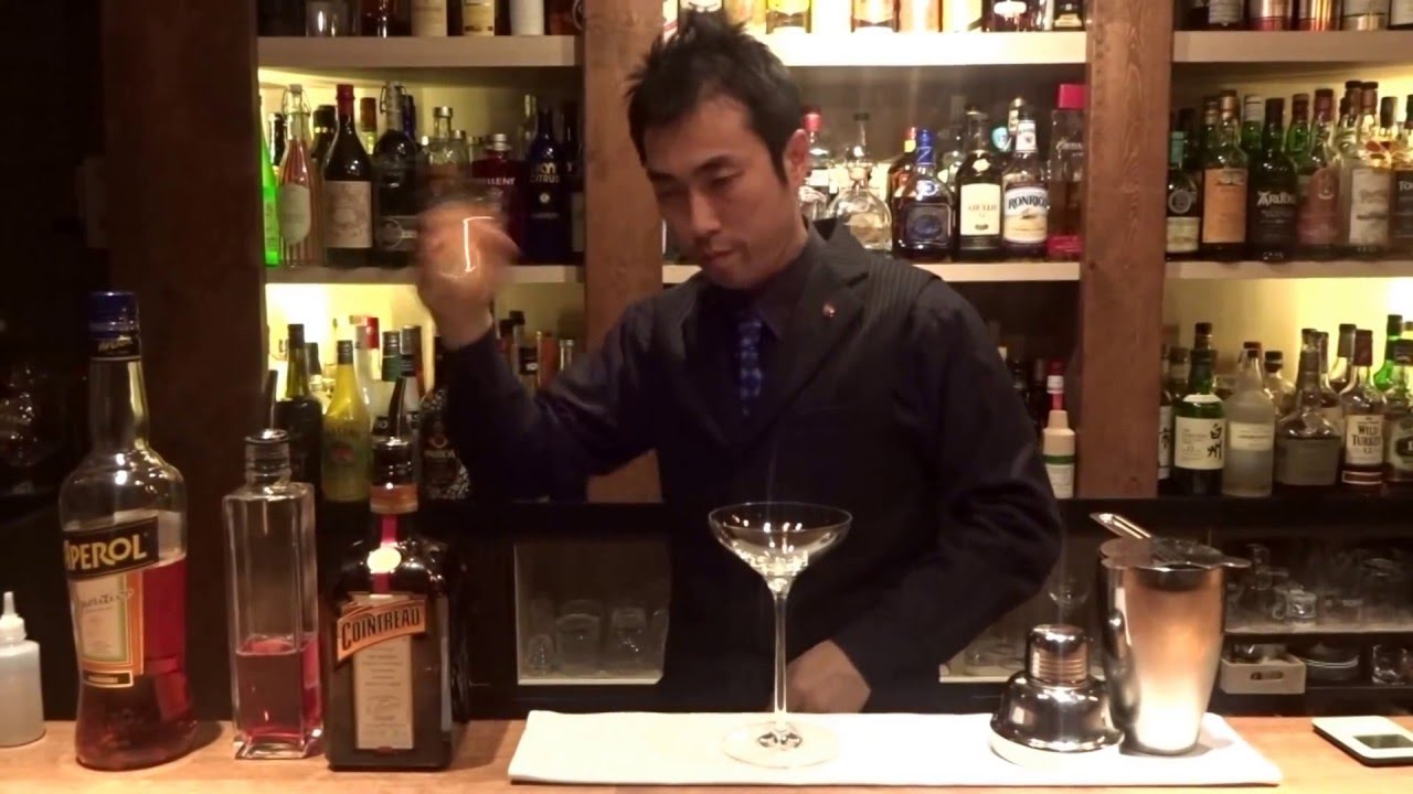 ミクソロジー・カクテル「Aperosemary Cosmopolitan」