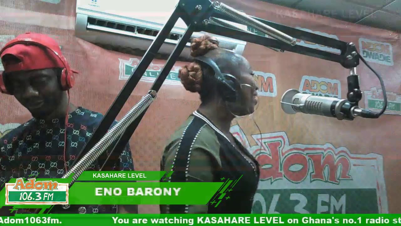 KASAHARE LEVEL ON ADOM FM - RAP BATTLE BETWEEN VENTURE AND K YOUNGER on Adom FM (8-9-18)