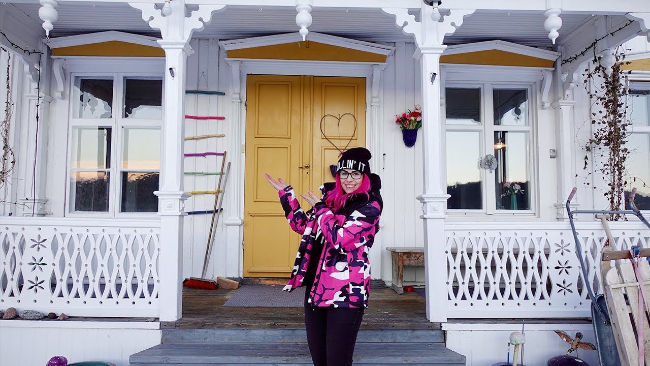 FLYTTVLOGG - Från storstan till landet || JAG FLYTTAR TILL MIN GÅRD!