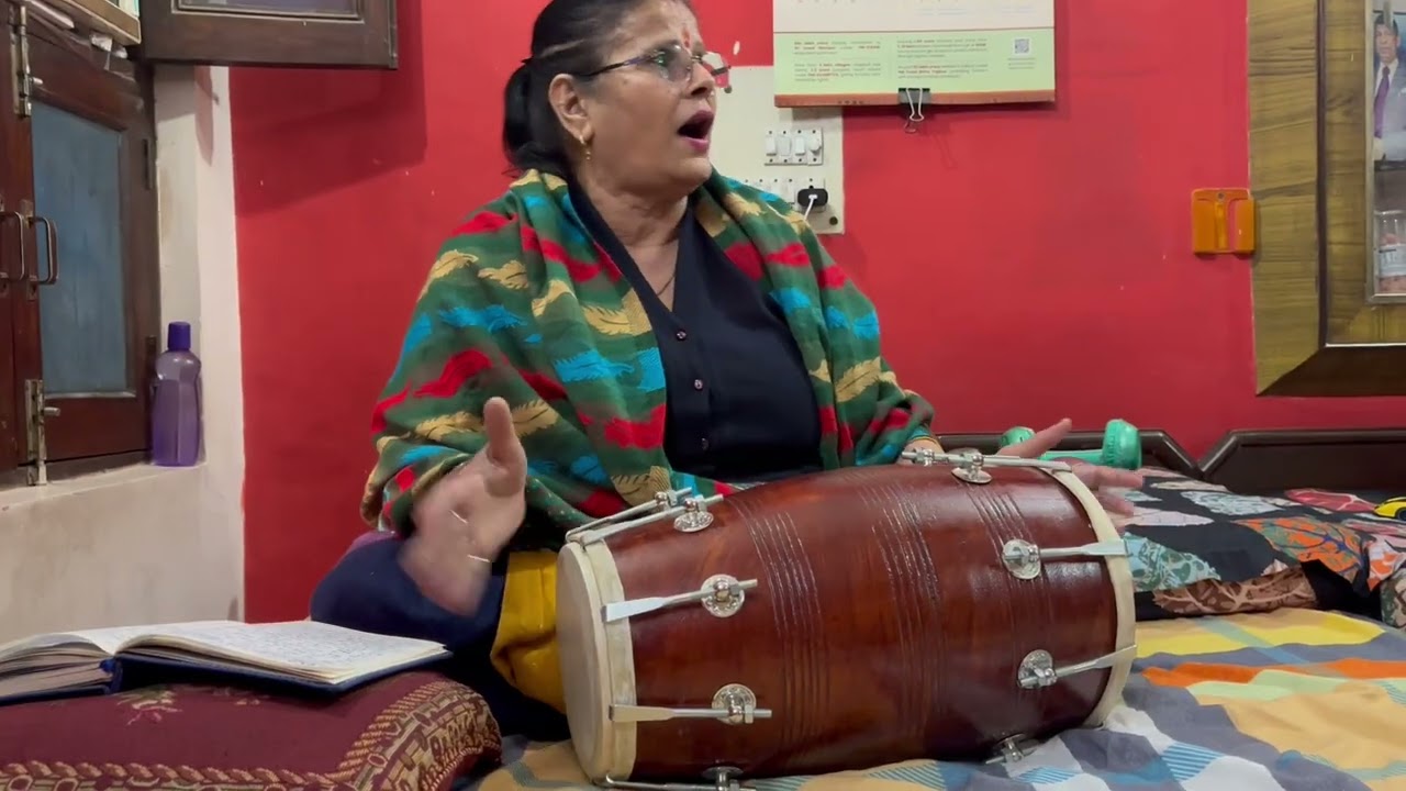Choti radha rani ke saath holi bhajan
