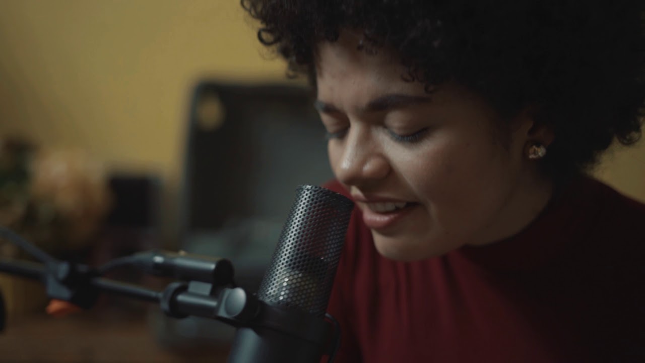 Ceshia Ubau - Para mi Mama (Video Oficial)