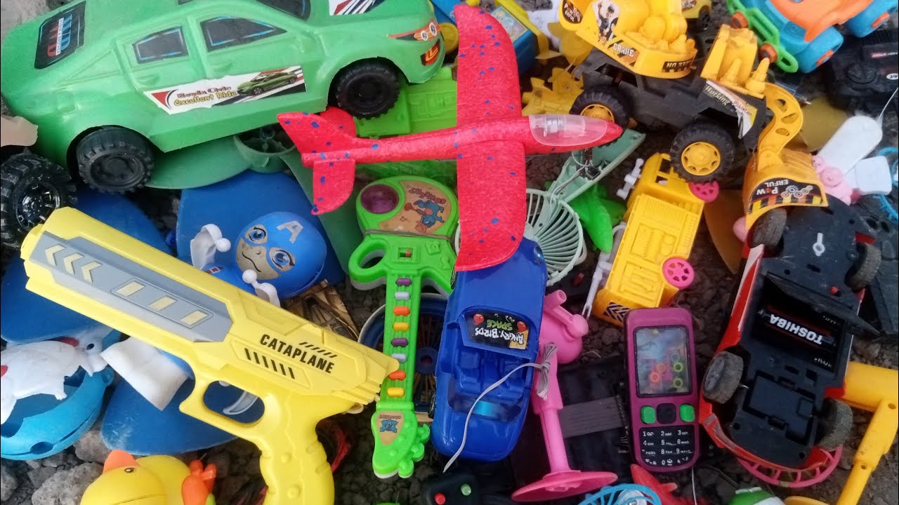 How To Make Awesome Ideas Using Scrap | breaking and opening Toys | The Maker Mind