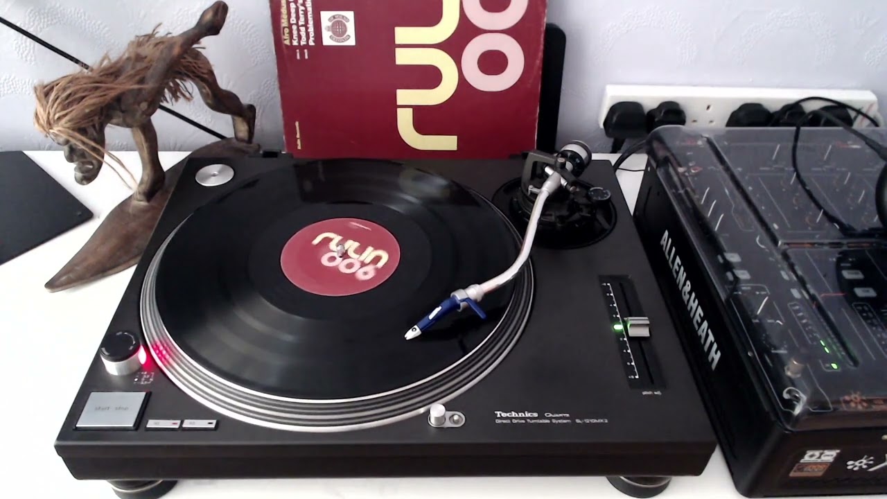 Afro Medusa - Pasilda (knee deep club mix)