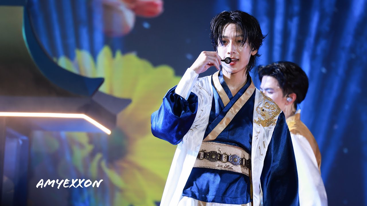 BUS [Because of You I Shine] - Special Song 晚风告白 (如屿得水版) [Camera 1] 12Feb26 | AmyExxon