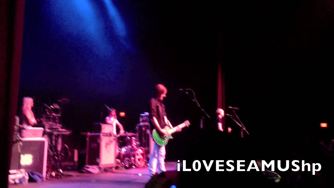 R5 LOUD Tour Orlando FL April 23, 2013 part 1