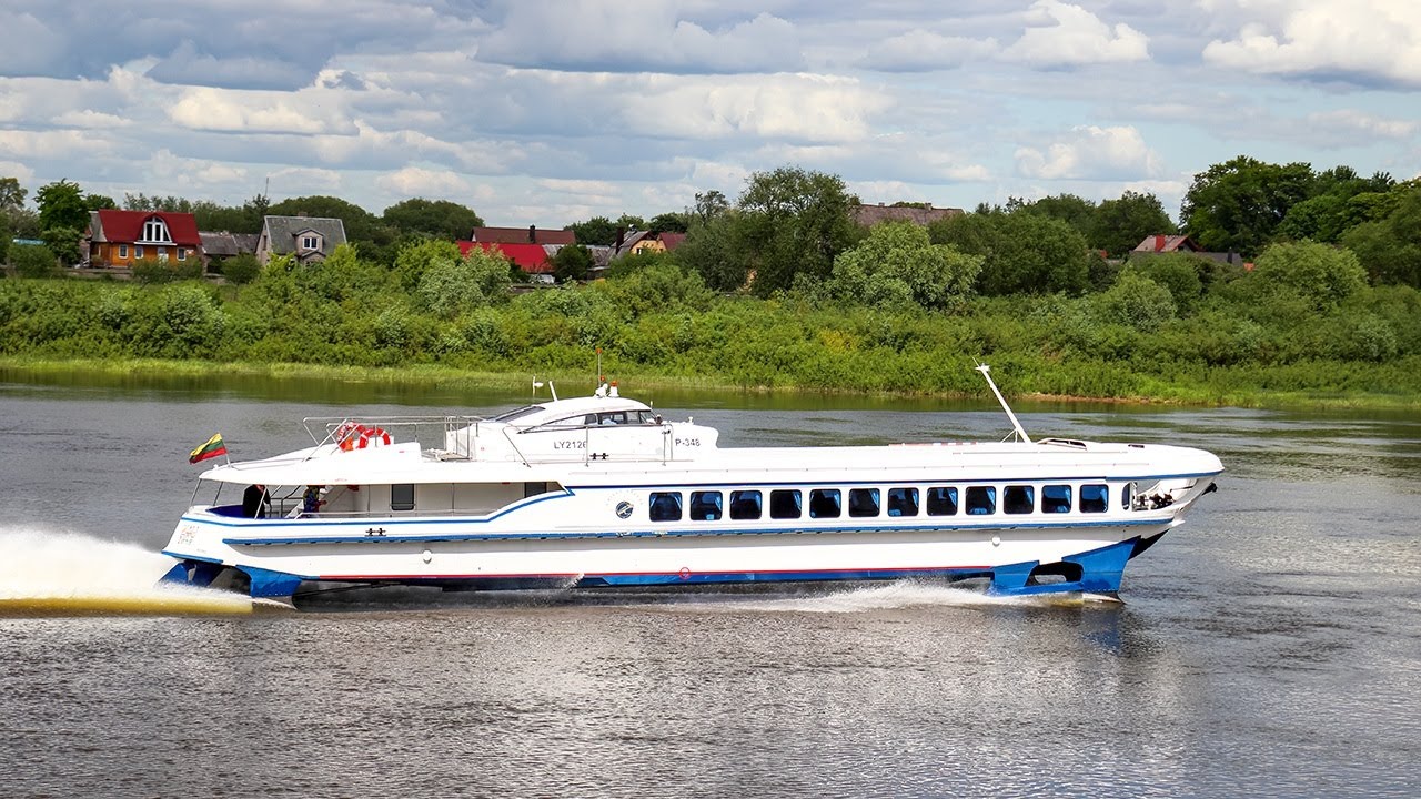 Hydrofoil Passenger Vessel RAKETA – Inland Waterway Transit | 4K