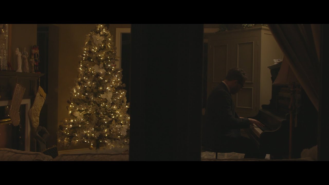 Silent Night - Brock Hewitt: Stories in Sound | (Official Video) ✝