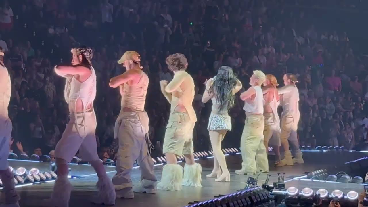 Katy Perry - Crush - Live in Dallas, TX. May 22, 2025