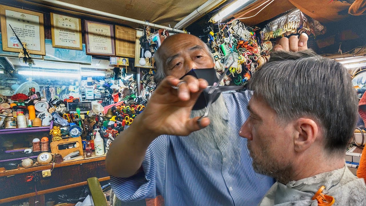 💈 Is This The Best Old Korean Barber Shop in Seoul For A Haircut? | 석조이발관 Stone Barbershop