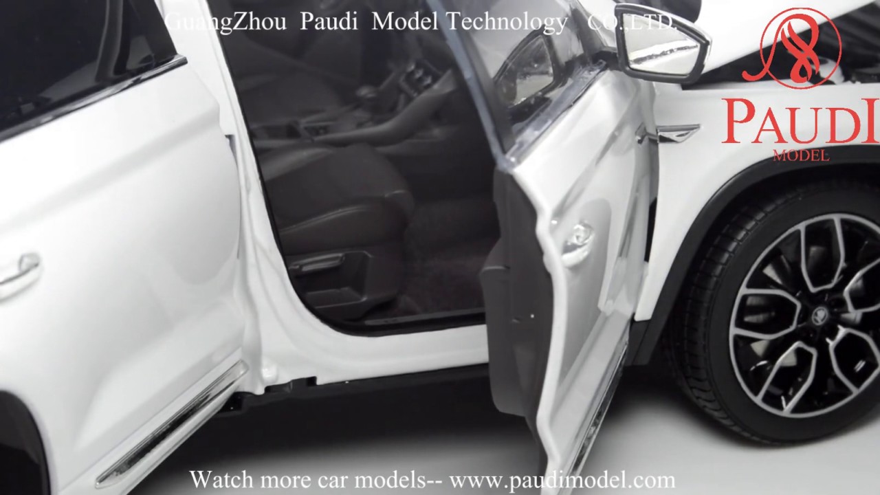1:18 scale Skoda Kodiaq   2017 white diecast model car