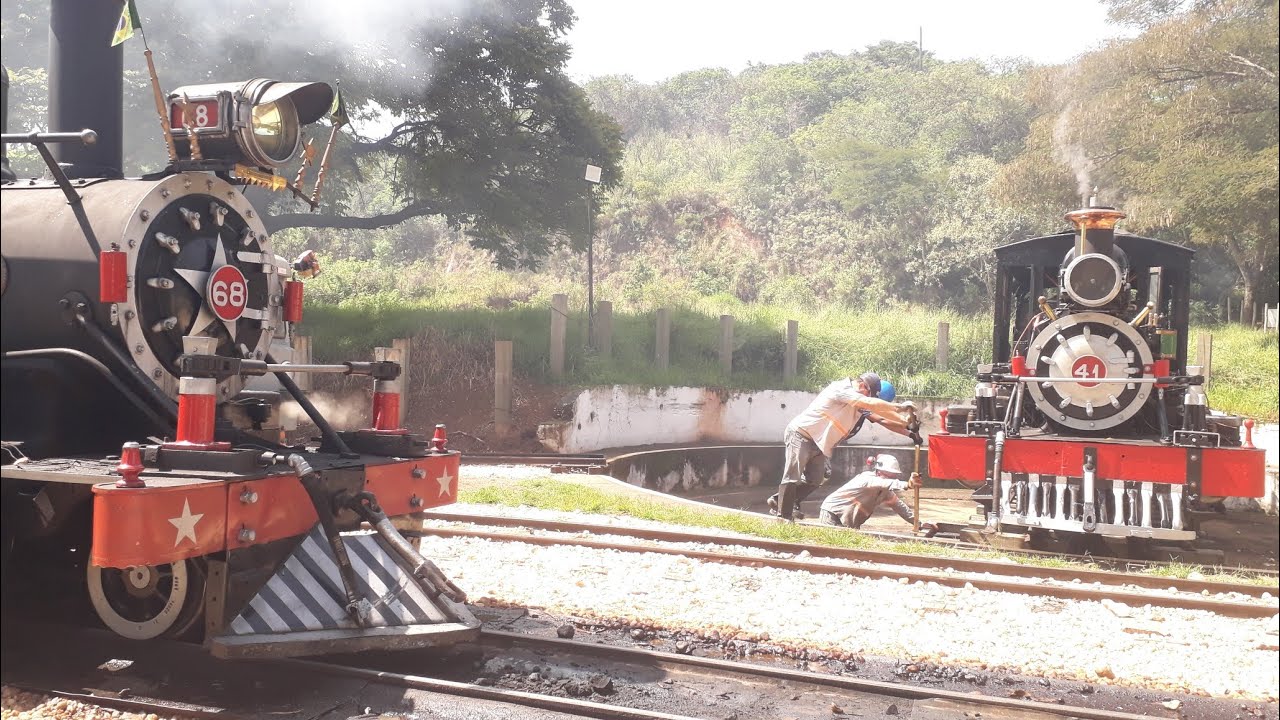 Locomotiva Baldwin 41 em fazes de testes com a locomotiva Baldwin 68