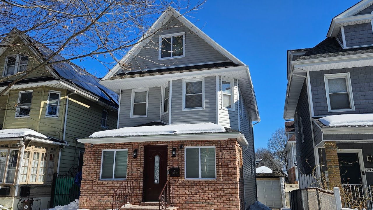 1 Fam House For Sale $1.2M  85-23 106th St, Richmond Hill, NY