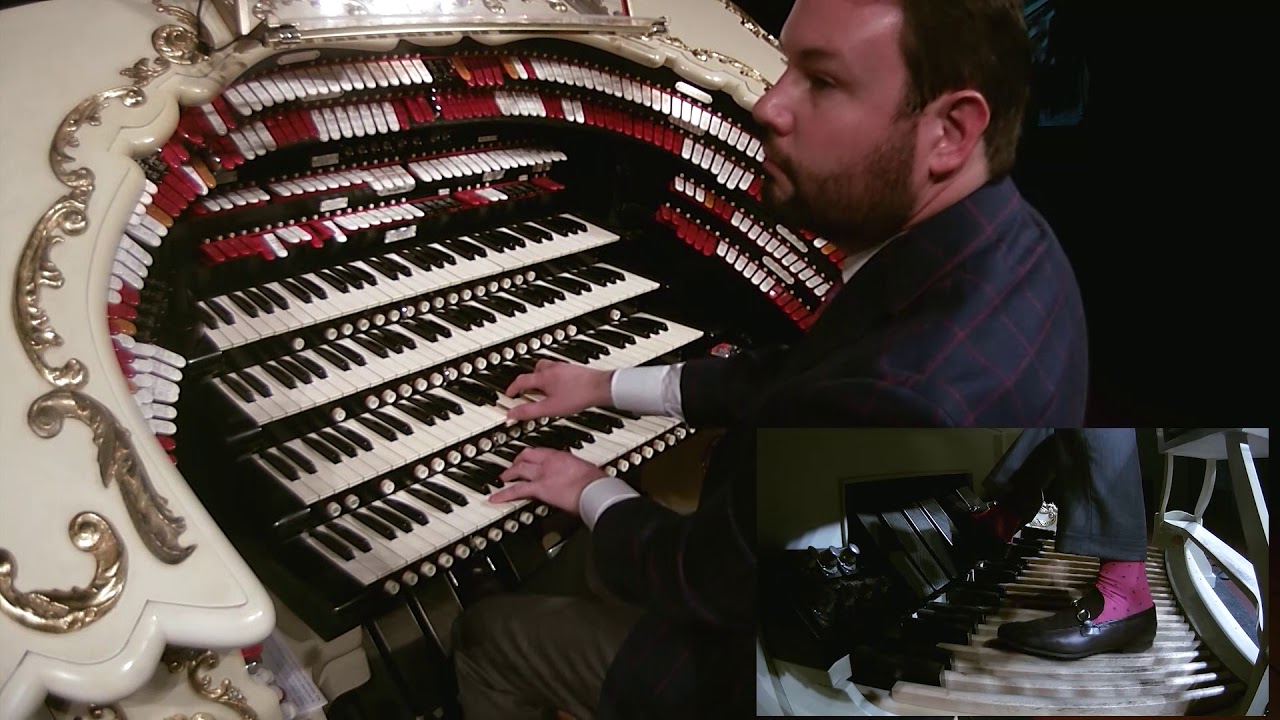 Cole Porter Medley - Brett Valliant at the Wichita Wurlitzer