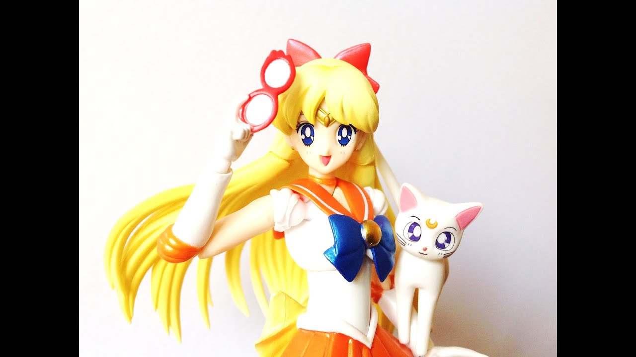 Bandai Tamashii Nations S.H. Figuarts Sailor Moon Sailor Venus review