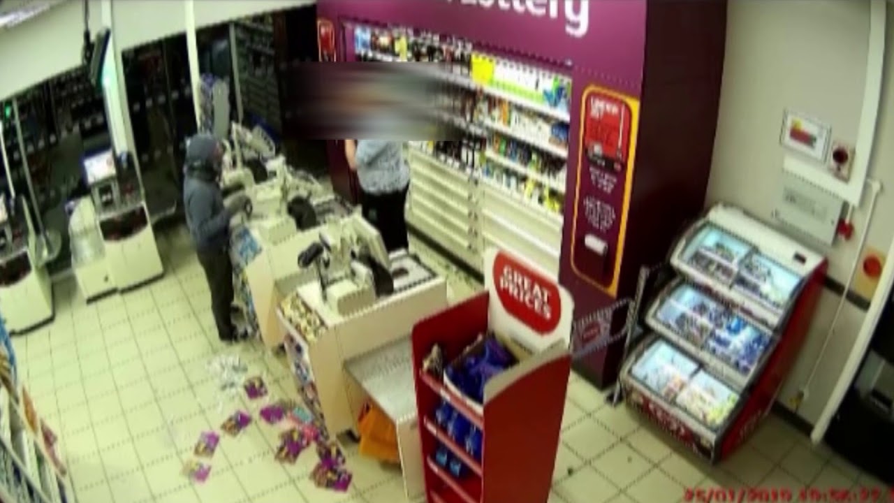 Knife point robber jailed