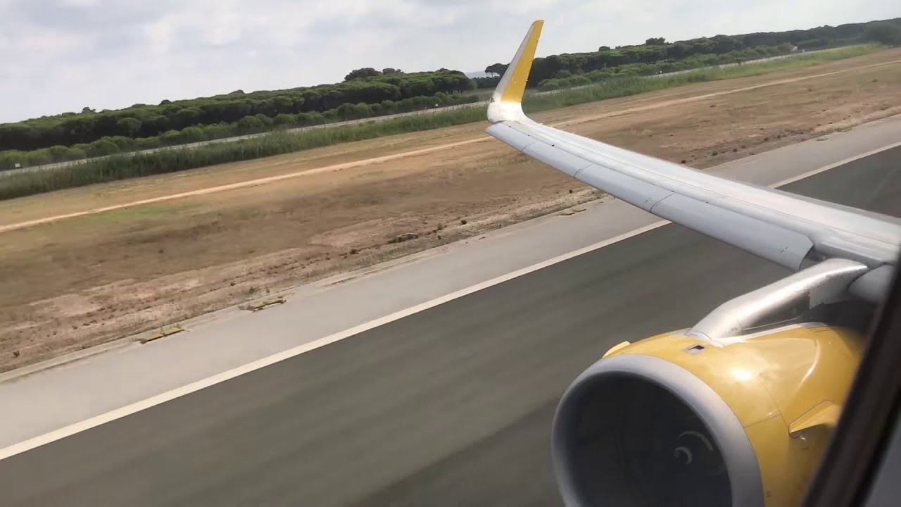 SCENIC TAKEOFF | Vueling A321 Takeoff from Barcelona El-Prat Airport