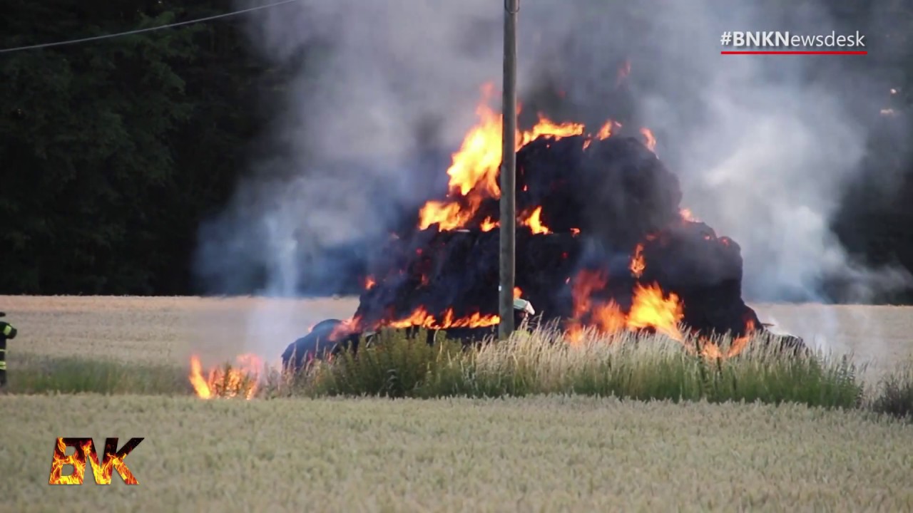 Landwirt sieht vermeintlichen Brandstifter noch wegrennen - Strohballenbrand in Oppum