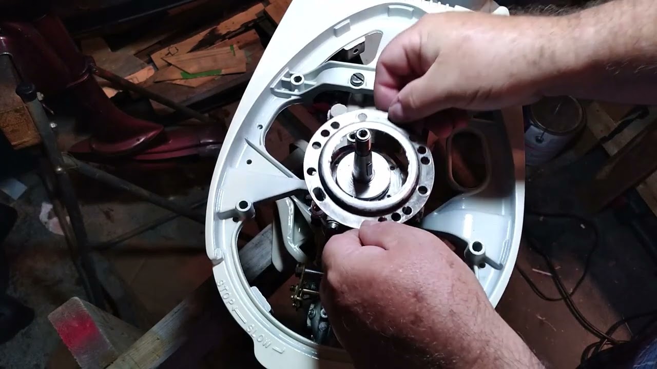 Johnson 3hp 1964 rebuild Part 21(a): Ignition.
