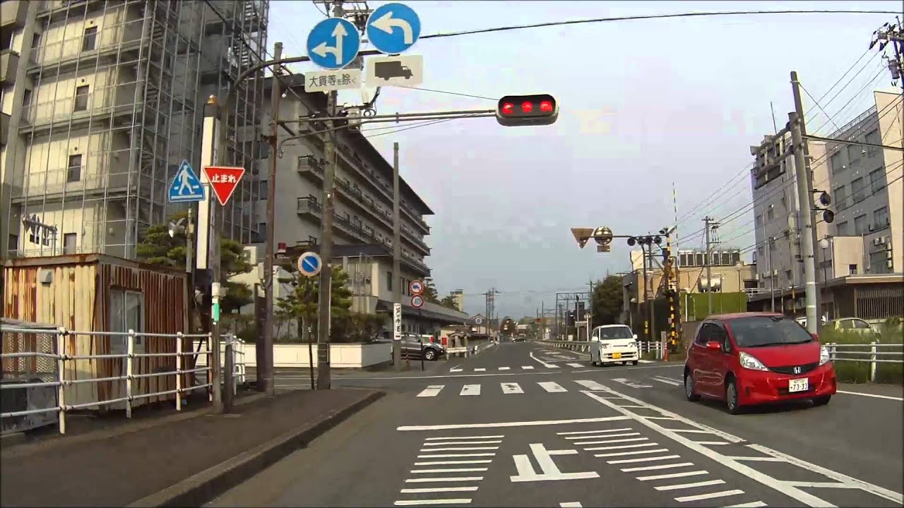 福井県の「とまれ」灯器