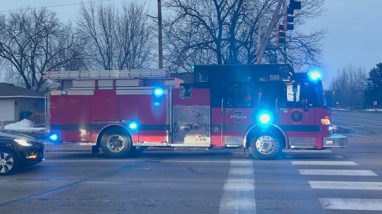 Lino Lakes Fire Department • Engine 3 and Chief 5 Responding for a Police Assist • 2/9/26