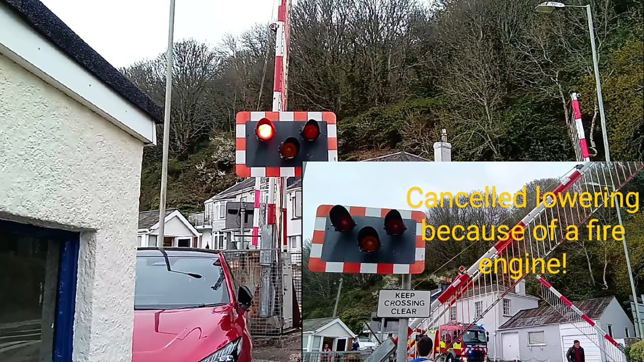 Halogen Lights and Cancelled Closure at Kingswear Britannia Level Crossing, Devon