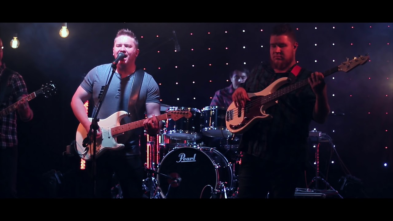 ERNIE BATES BAND - AS JY IEMAND SO LIEFHET (LIVE)