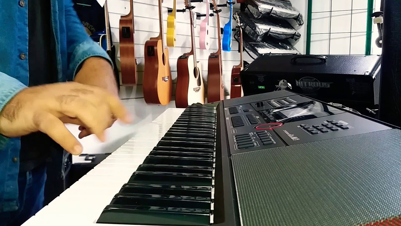 CASIO CT-X5000 acoustic & eletric pianos