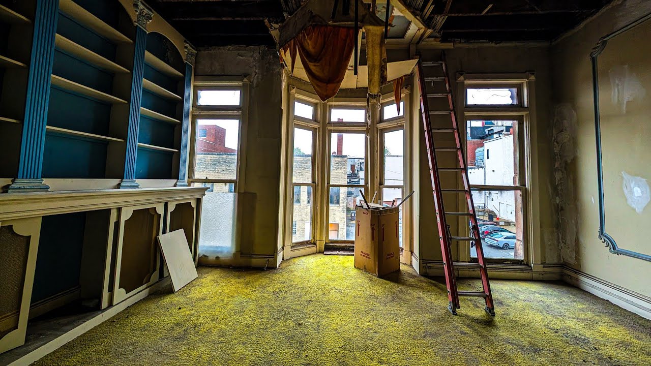 Abandoned 70s Apartments in Mansfield, Ohio (Brownstone Exploration)