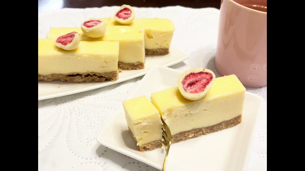 レンジで簡単‼️ベイクドチーズケーキ/レンジとタッパーでスティックチーズケーキが簡単に作れまーす