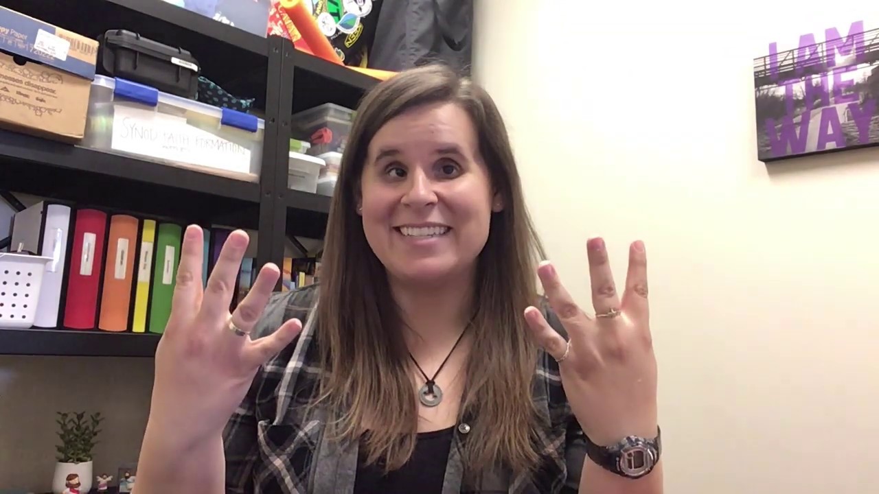The Ten Commandments: hand signs