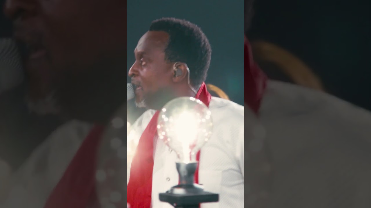 This praise song will have you dancing 🕺🔥 