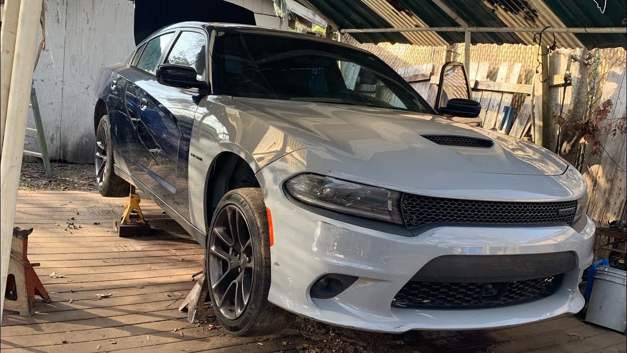 Как заменить двигатель 392 на Charger 2014 года