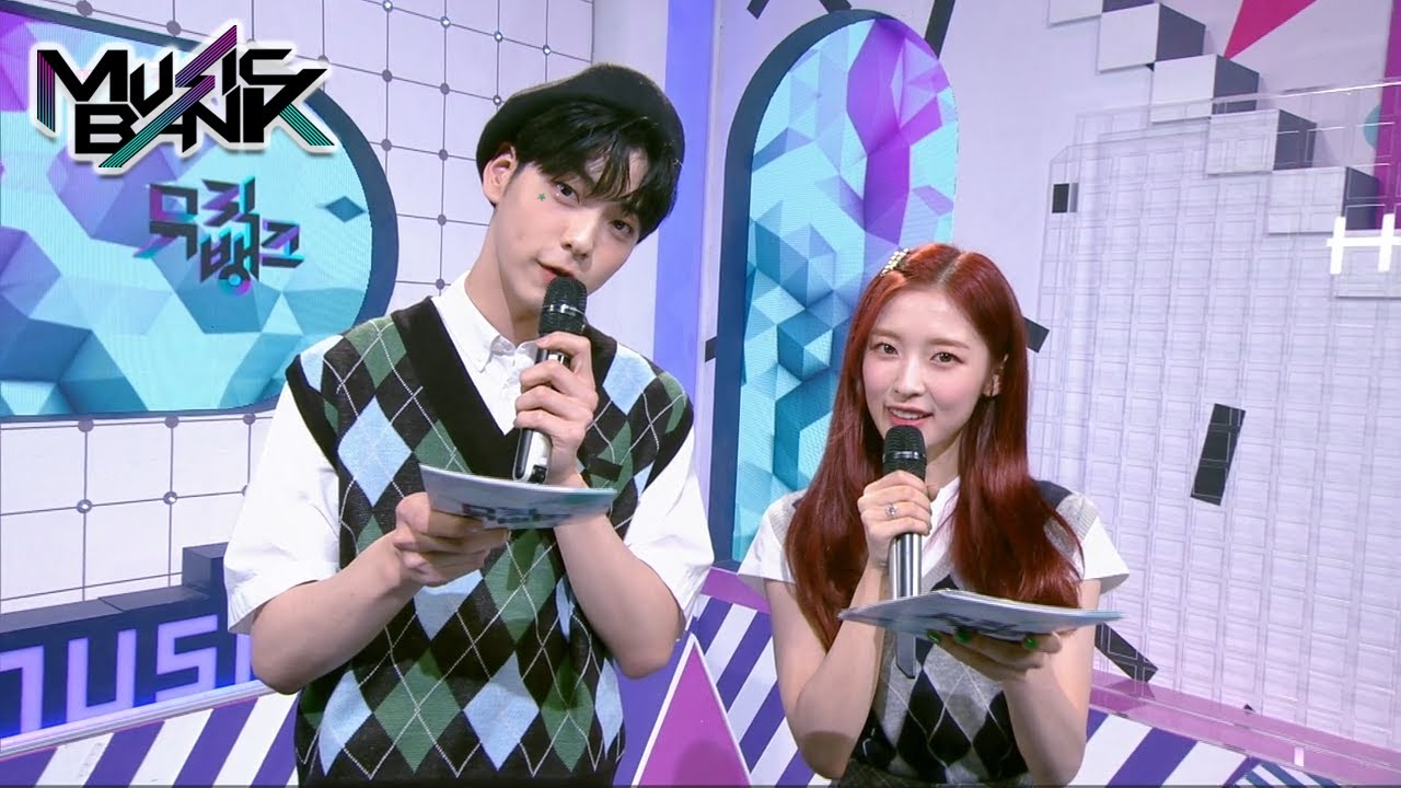 (eng) Soobin & Arin - MC intro! (Music Bank) | KBS WORLD TV 210528