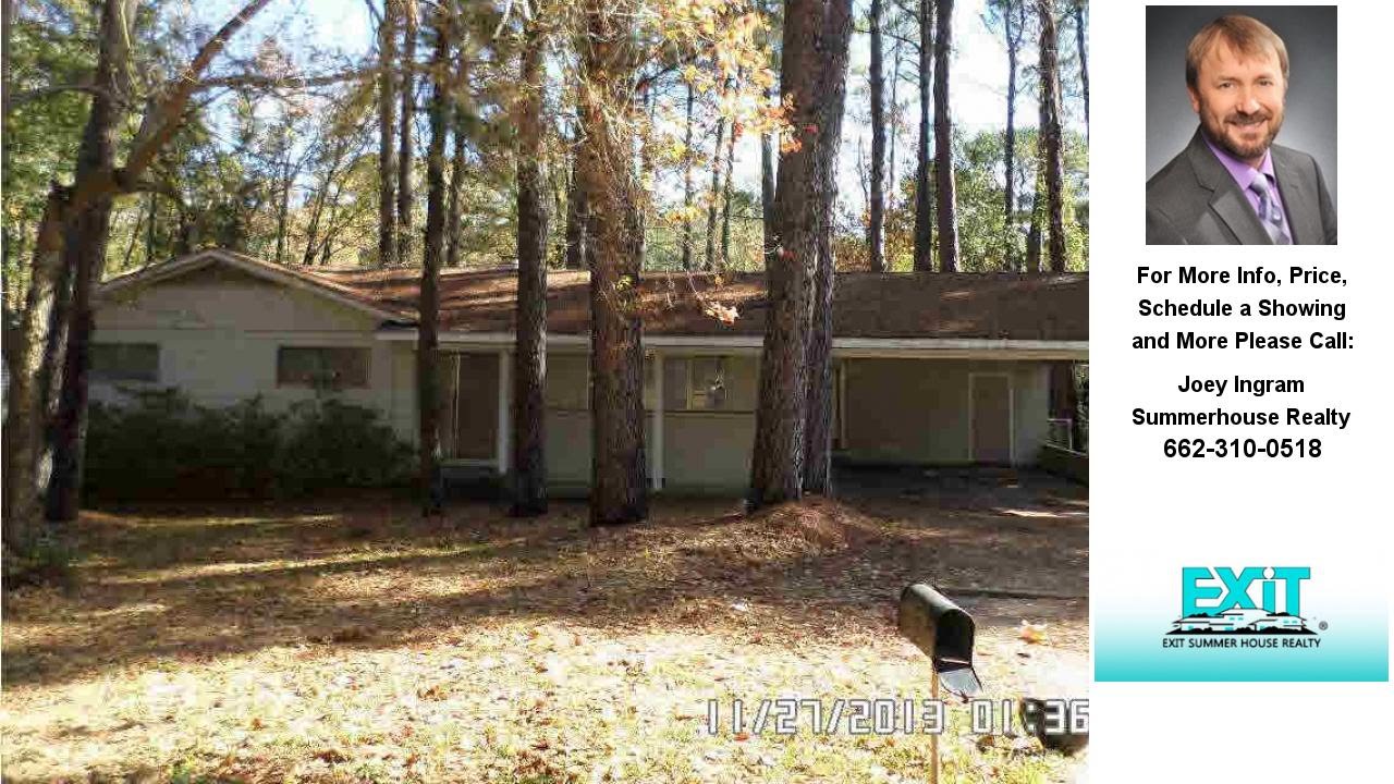 1960 VENTURA DR, Jackson, MS Presented by Joey Ingram.