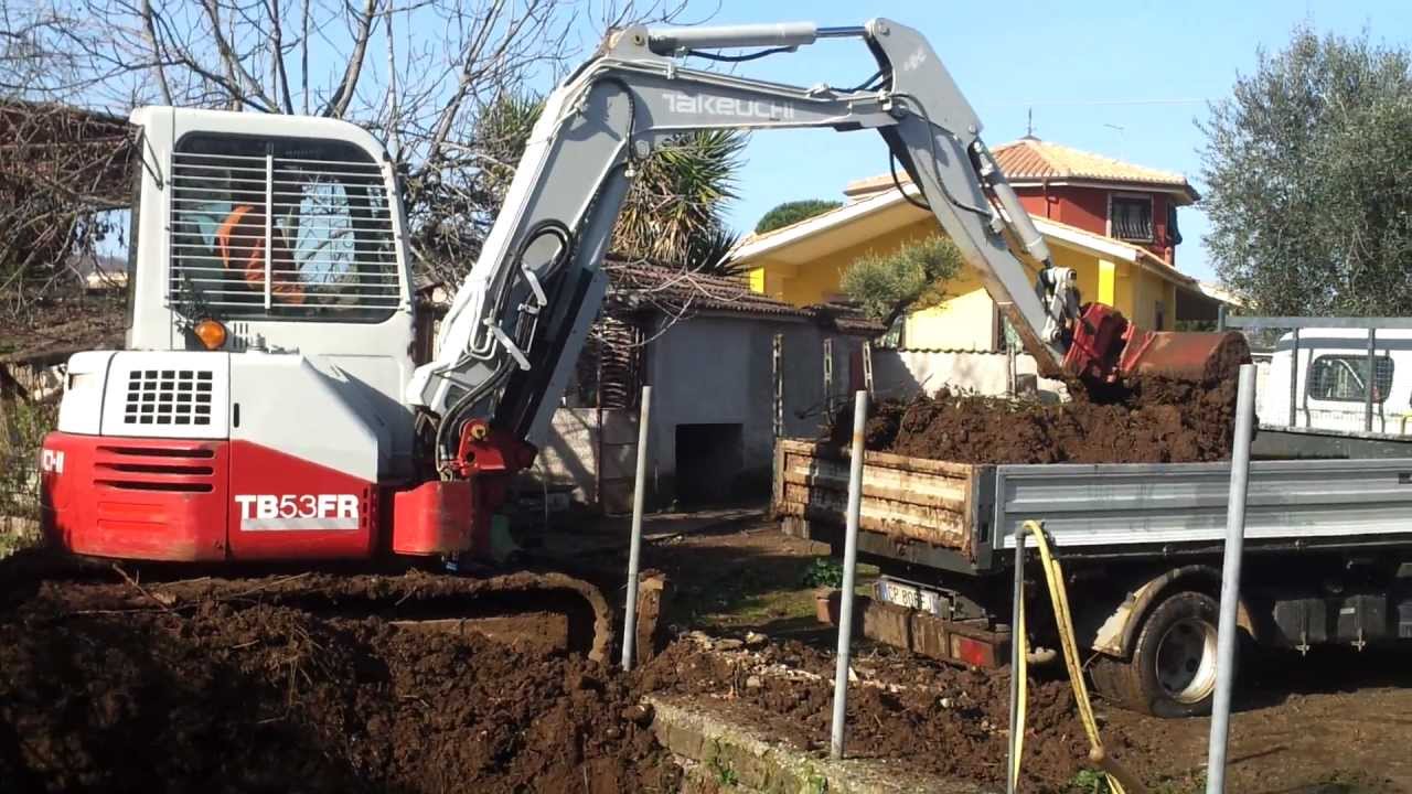 TAKEUCHI TB53FR-PULIZIA FOSSO PONTICELLI IN FIANO ROMANO