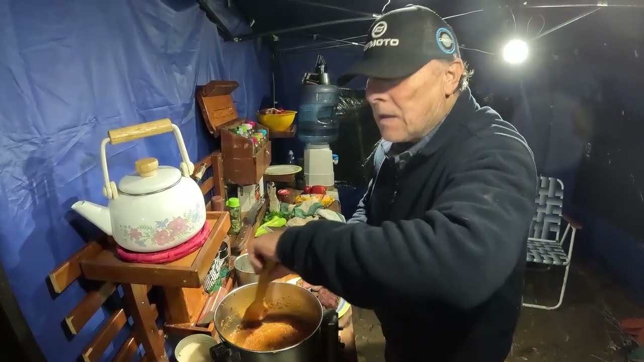 MUY BUENA PESCA EN LA ISLA DEL DORADO CON MUY BUENA COCINA.
