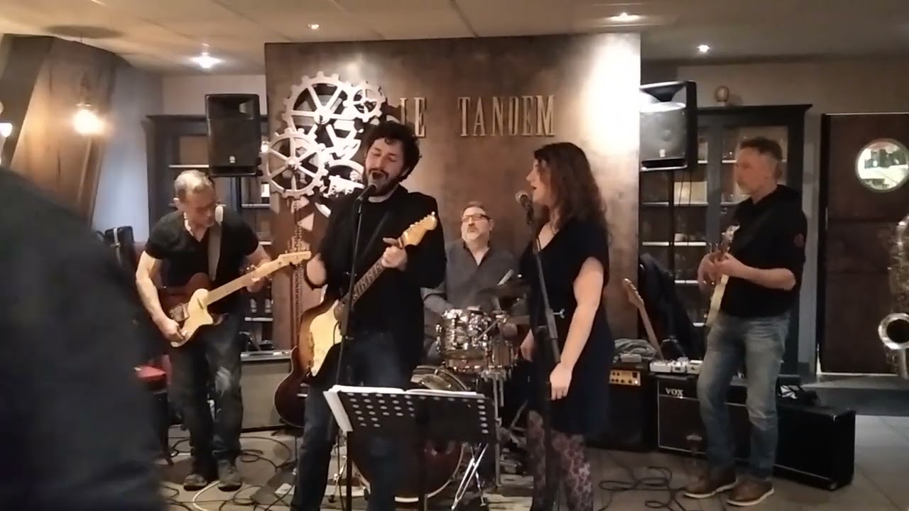 Aux sombres héros de l'amer