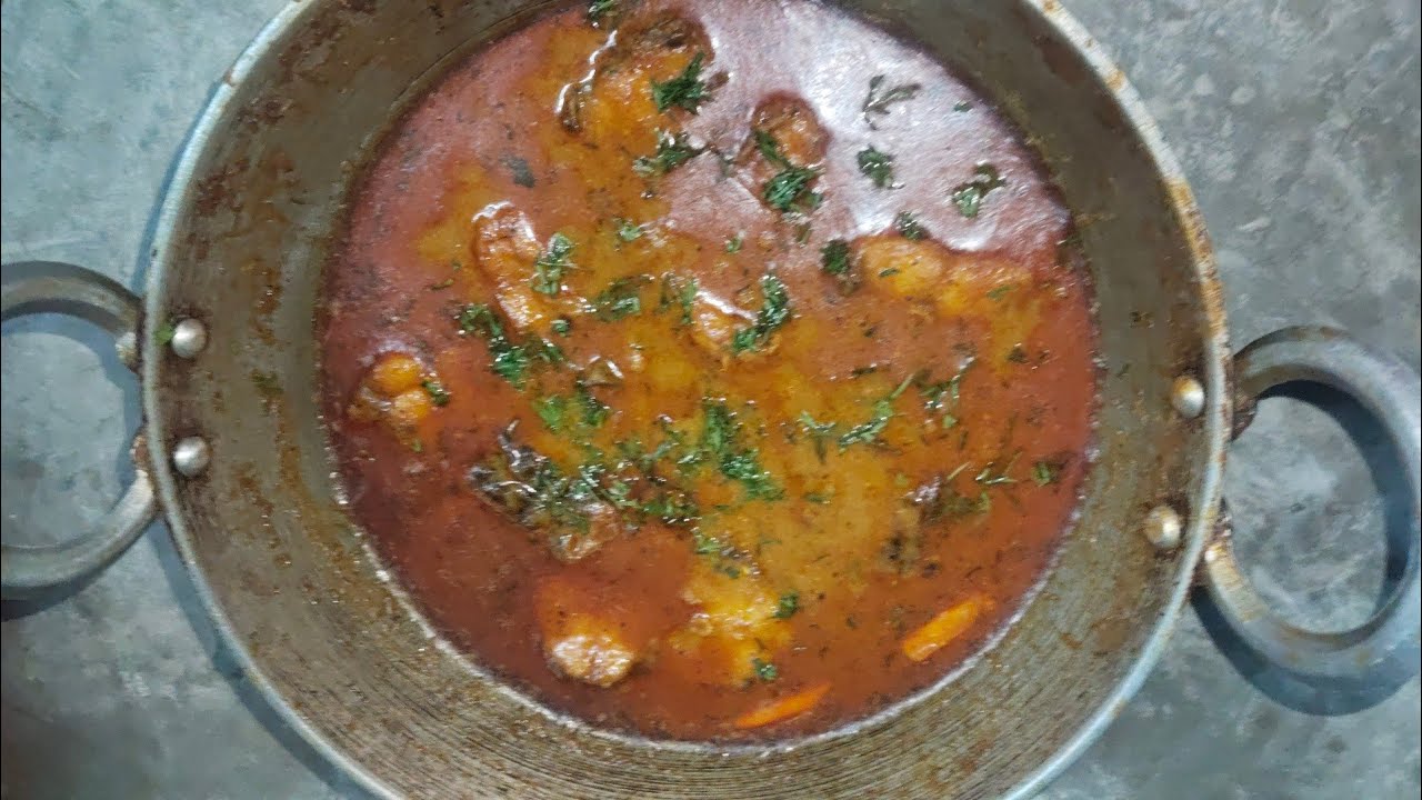 Aaj mai bnayi bihari style me rohu fish curry 🍛🤤🐠 | village zaika ke sath recipes 
