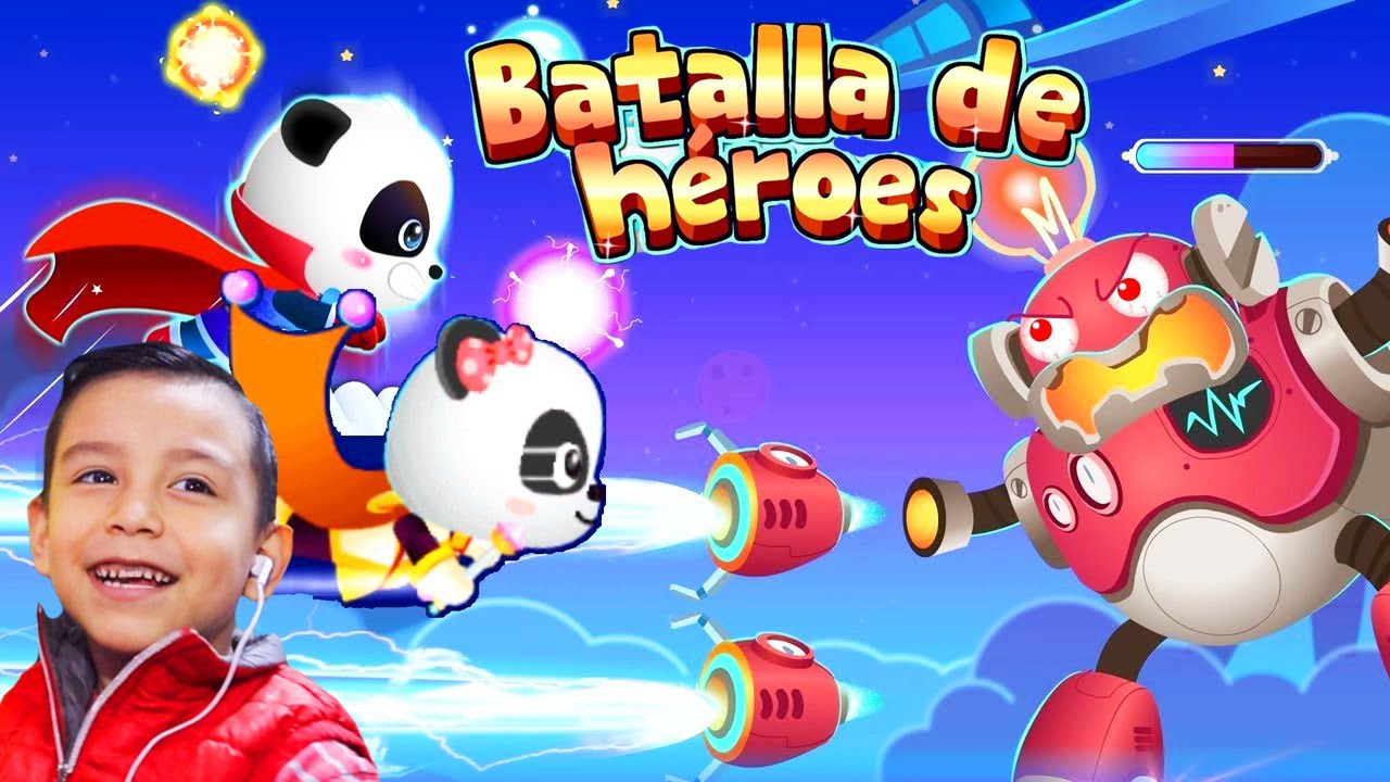 Jugando Batalla de Héroes del Pequeño Panda | Juegos Babybus