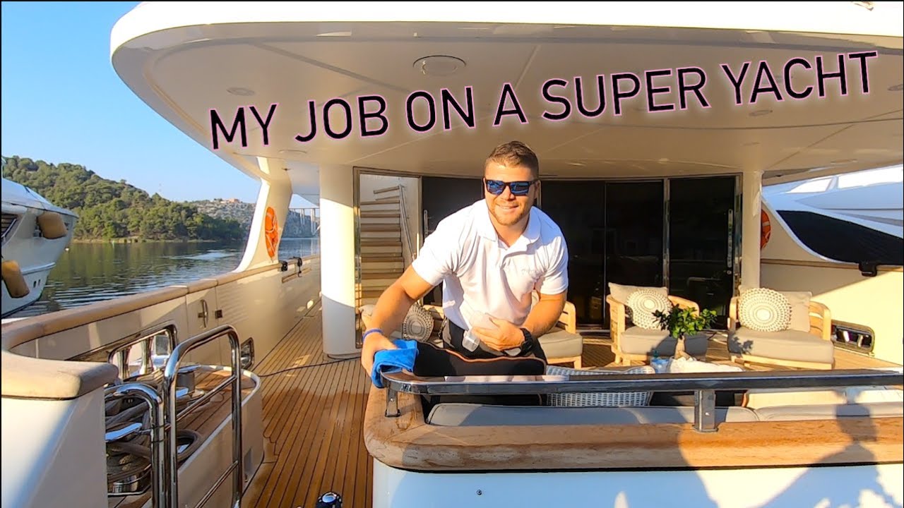 MORNING ROUTINE FOR A DECKHAND ON A LUXURY SUPER YACHT (Captain's Vlog 167)