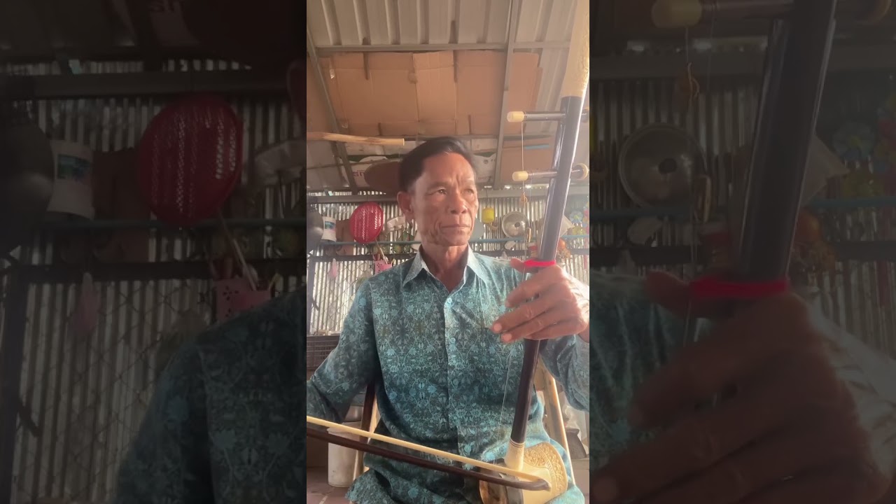 បទ ស្រីស្ទើ - សក បូរ៉ា