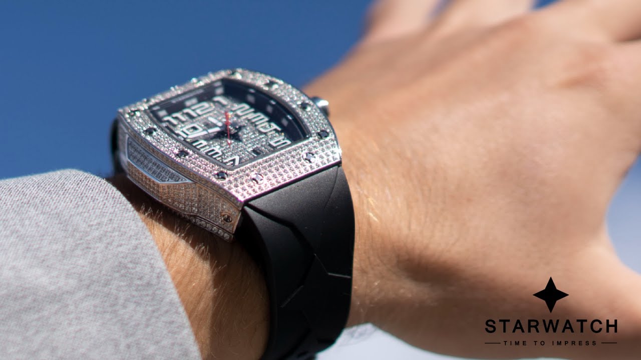 MONTRE TONNEAU STARWATCH DIAMANTS ZIRCONS