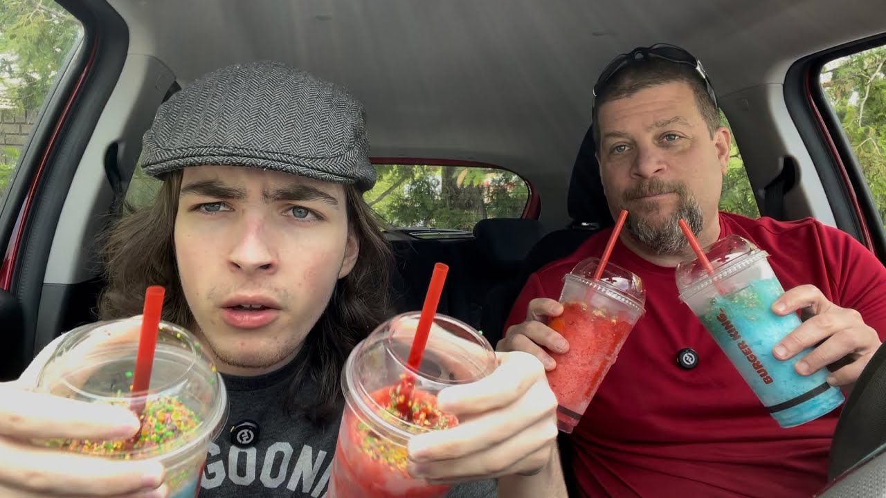 Are Burger King&rsquo;s NEW Frozen Strawberry & Nerds / Frozen Blue Razz & Nerds Beverages WORTH A TRY?