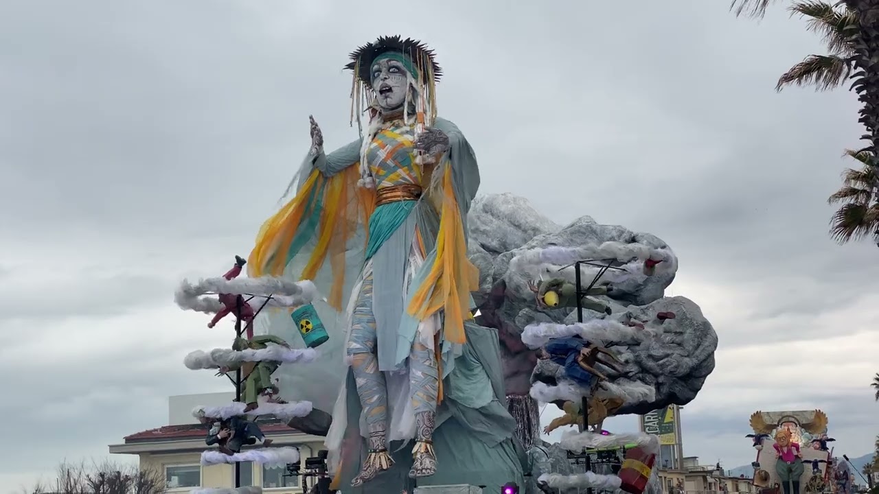 Carnevale di Viareggio 2025 - 1° Corso Mascherato in 4K
