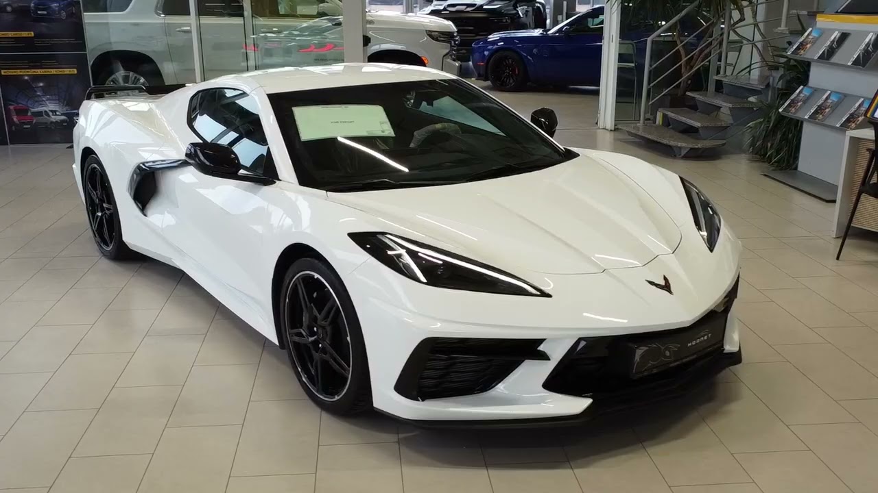 Chevrolet Corvette C8 Arctic White | Hornet Wrocław