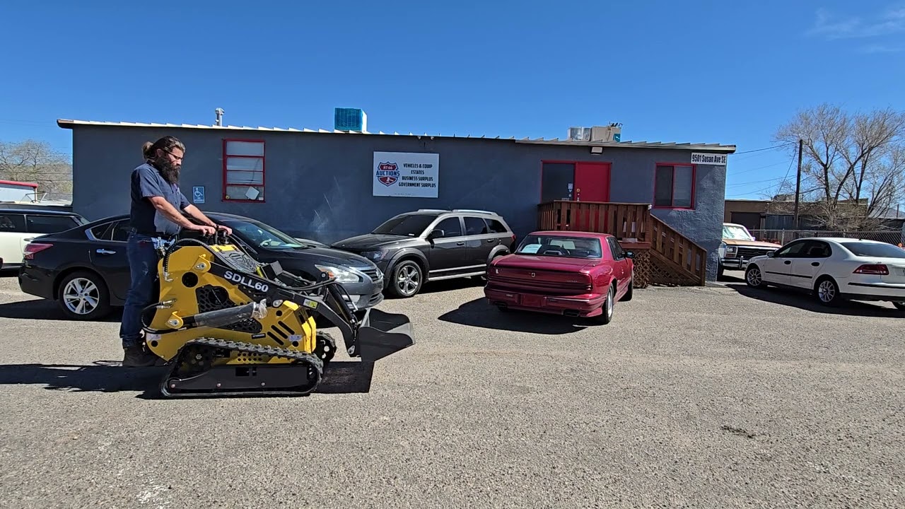SDLL60 Skid Steer Engine, Drive, Hydrualics, and Walk Around