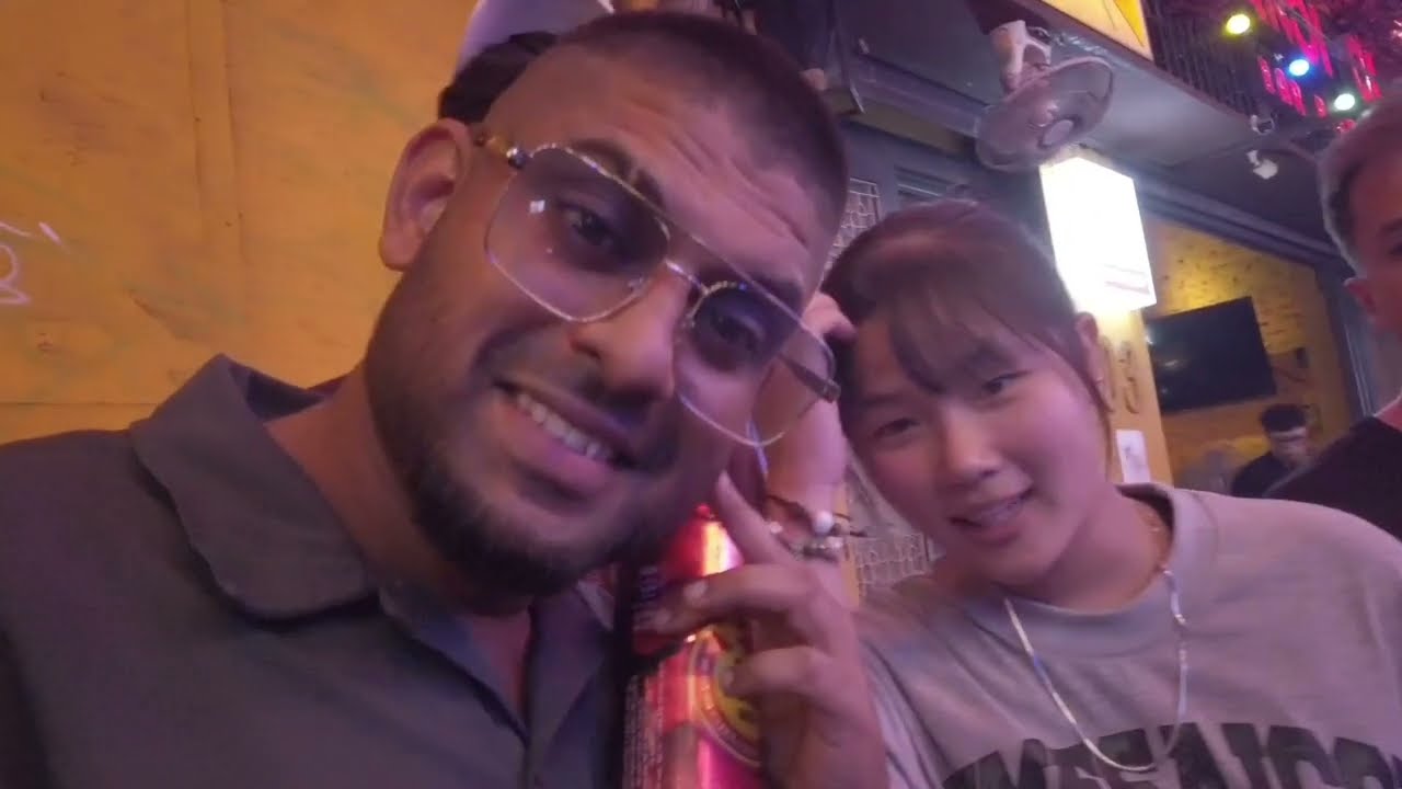 Enjoy Nightlife with Cute Girl in Hanoi Vietnam 🇻🇳
