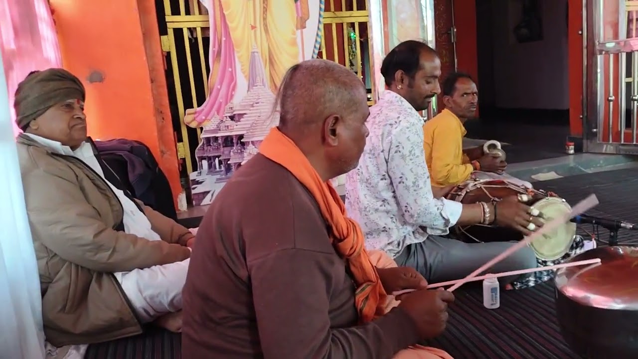 हमारे सिर पर सांवरिया को हाथ मीराबाई गायक नंदकिशोर जीभुति ढोलक मास्टर रंगलाल प्रजापत फोन 9649719862