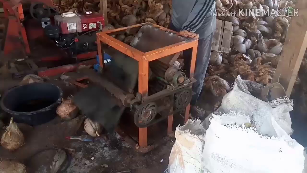 Mesin Kupas Kelapa Praktis