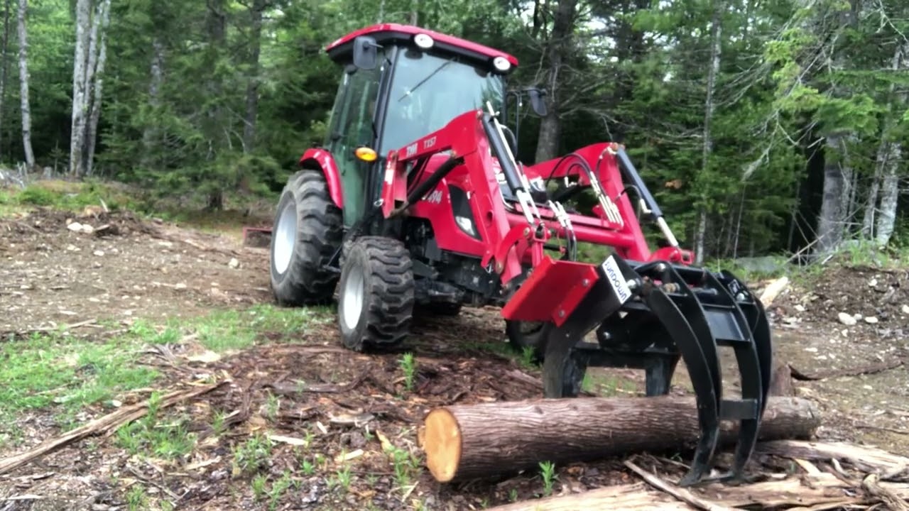 Clean up with the TYM T494 and sawing cedar boards with the Woodland Mills HM122